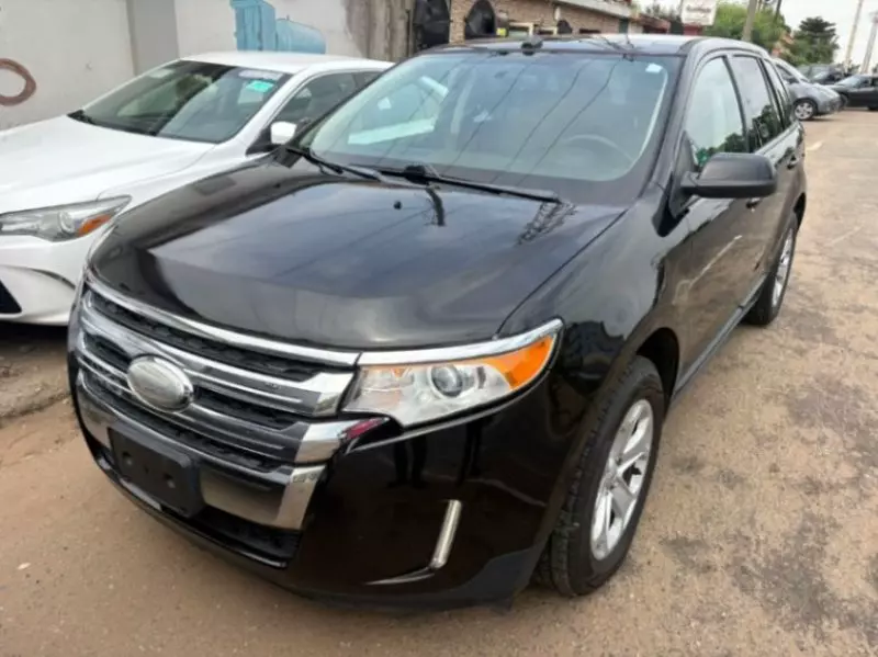 Ford Edge   - 2013