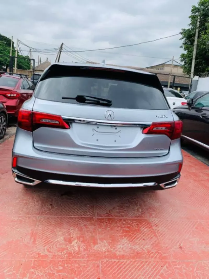 Acura MDX   - 2019