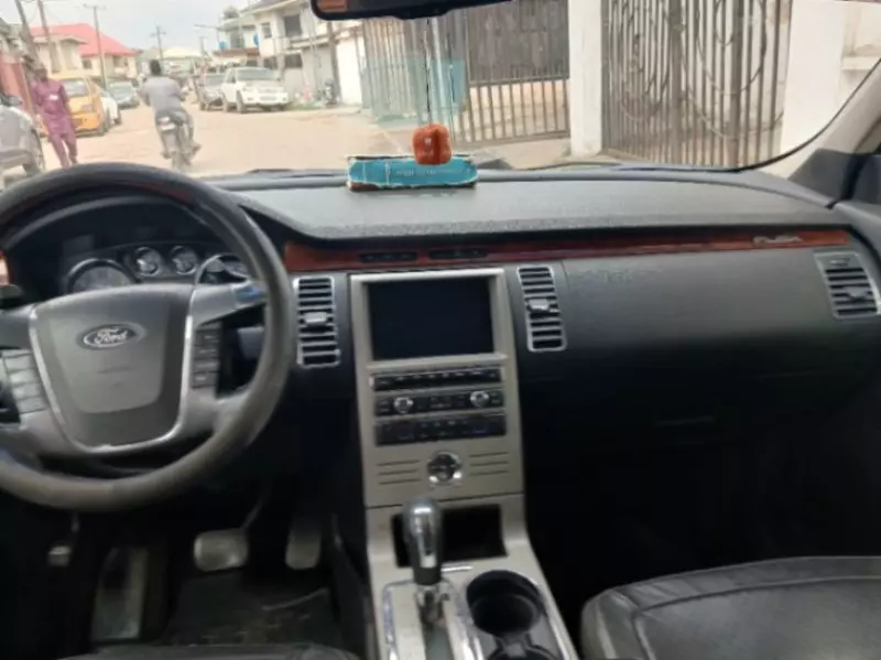 Ford Flex   - 2010
