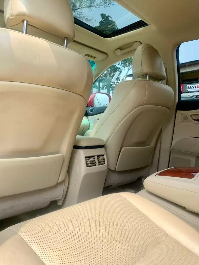 Lexus RX 350   - 2011