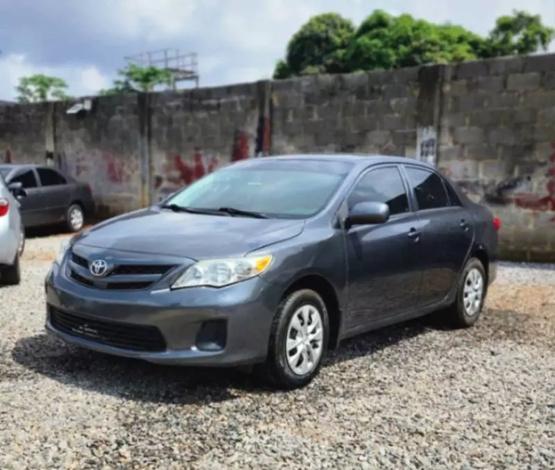 Toyota Corolla   - 2011