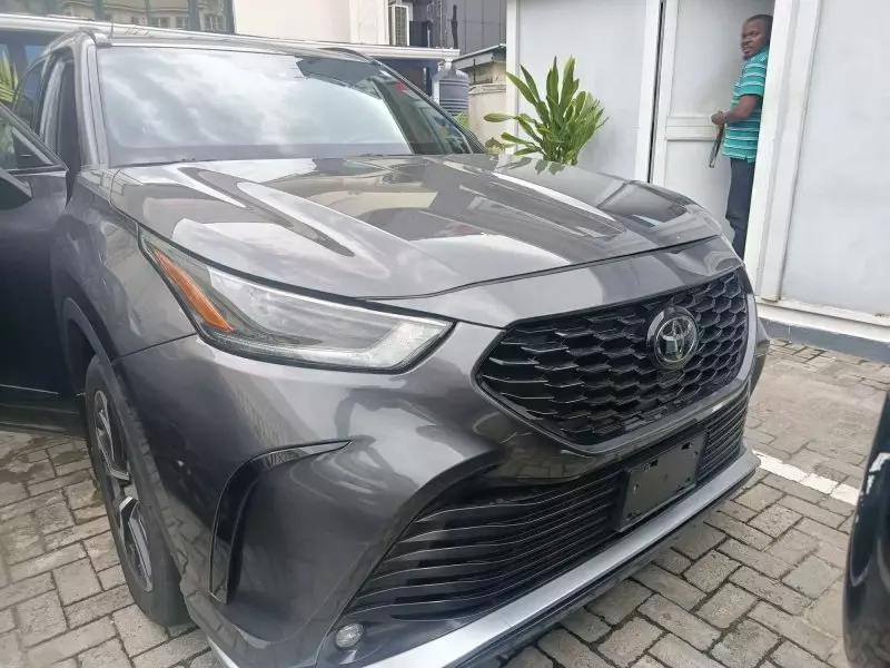 TOYOTA Highlander   - 2022