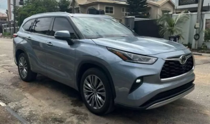 TOYOTA Highlander   - 2021