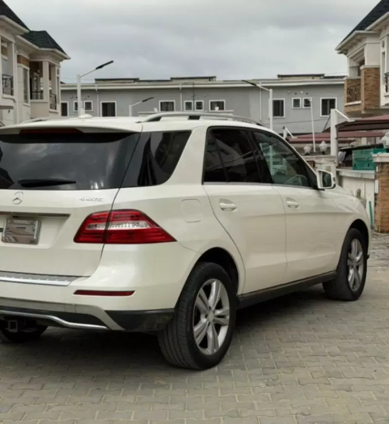 Mercedes-Benz ML-Class   - 2013