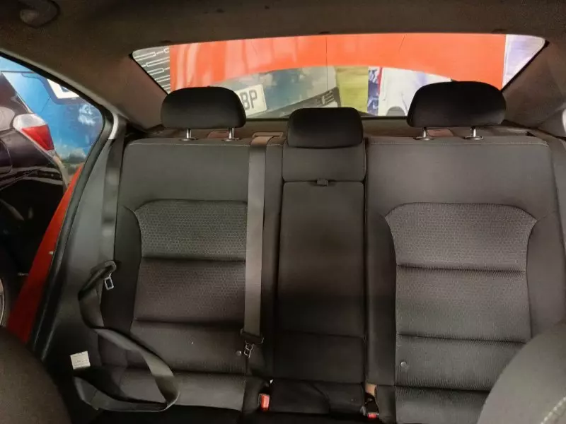 Hyundai Elantra   - 2017