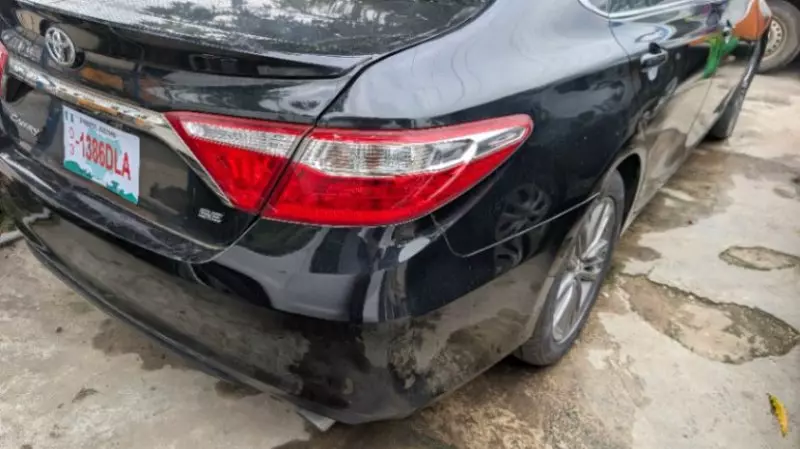Toyota Camry   - 2016