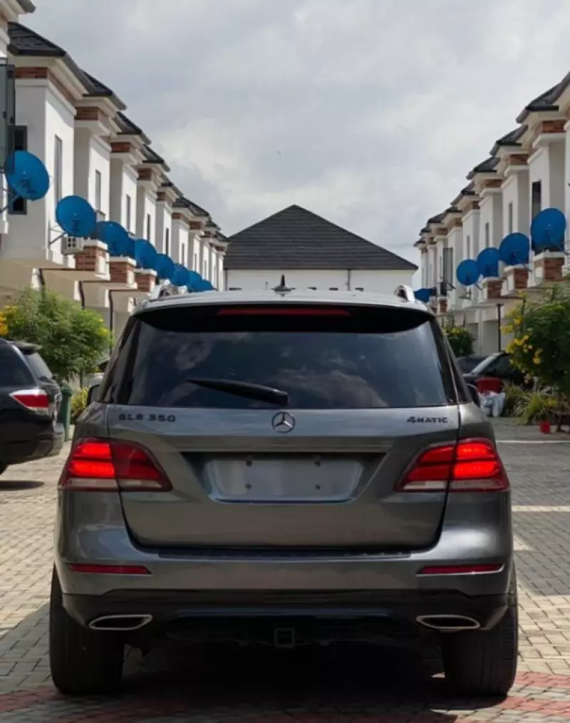 Mercedes-Benz GLE 350   - 2016