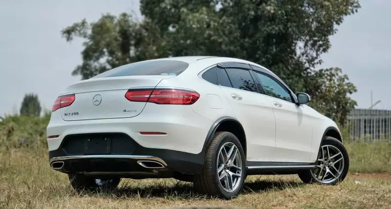 Mercedes-Benz GLC 250   - 2017