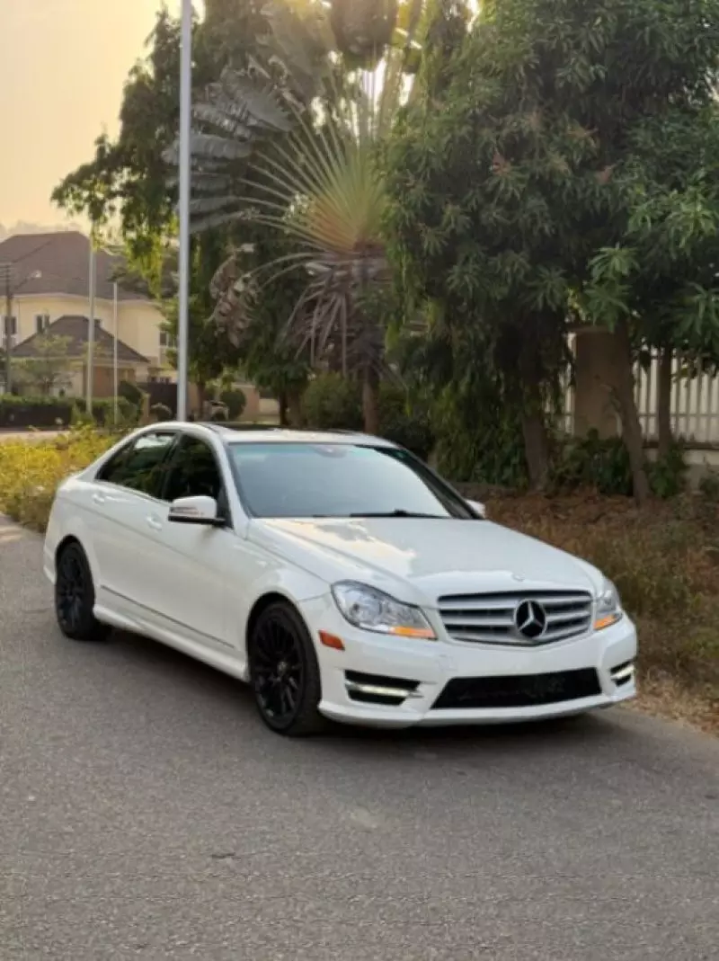 Mercedes-Benz C-Class - 2013