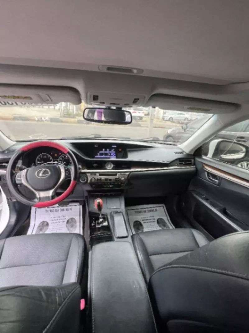 Lexus ES   - 2013