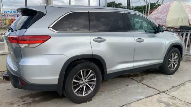Toyota Highlander   - 2019
