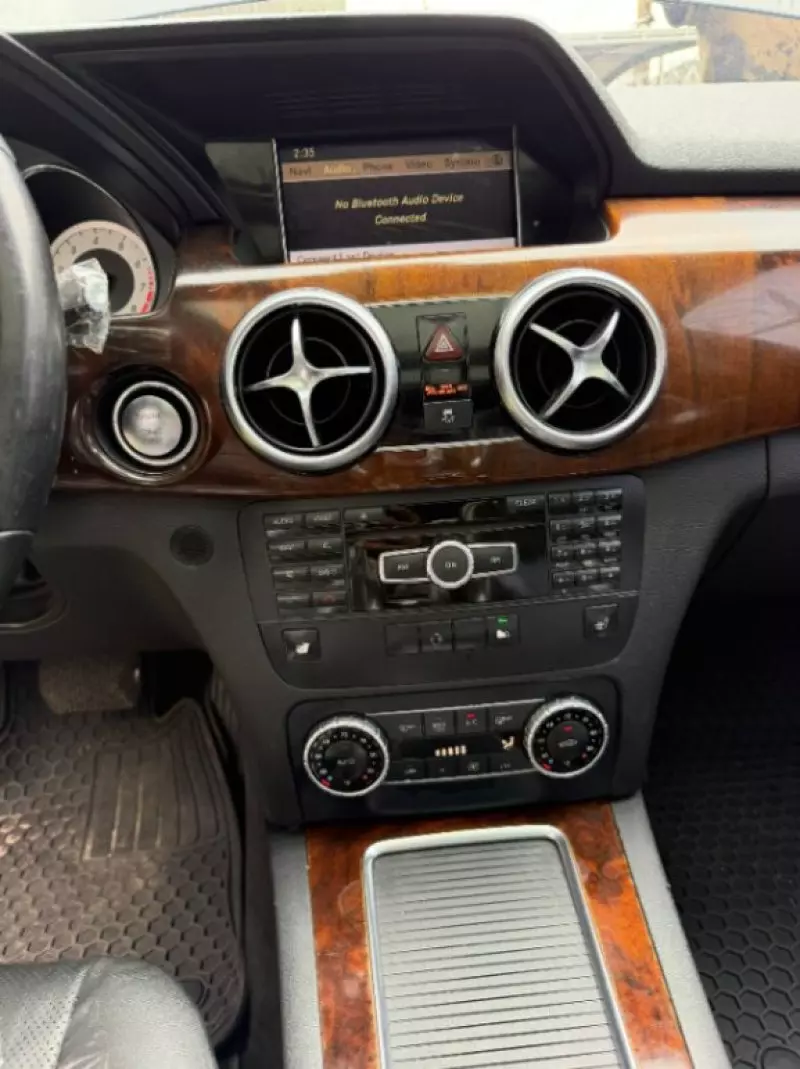 Mercedes-Benz GLK 350   - 2014