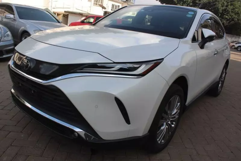 TOYOTA Harrier   - 2019