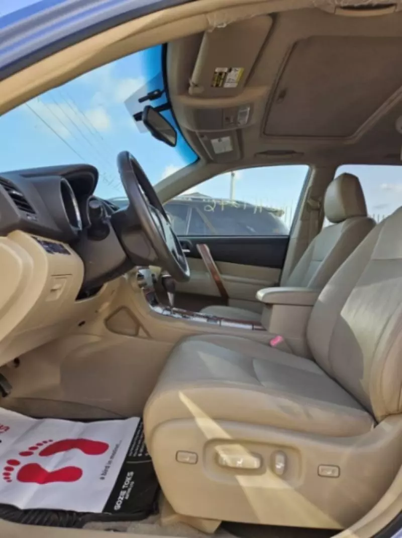 Toyota Highlander   - 2008