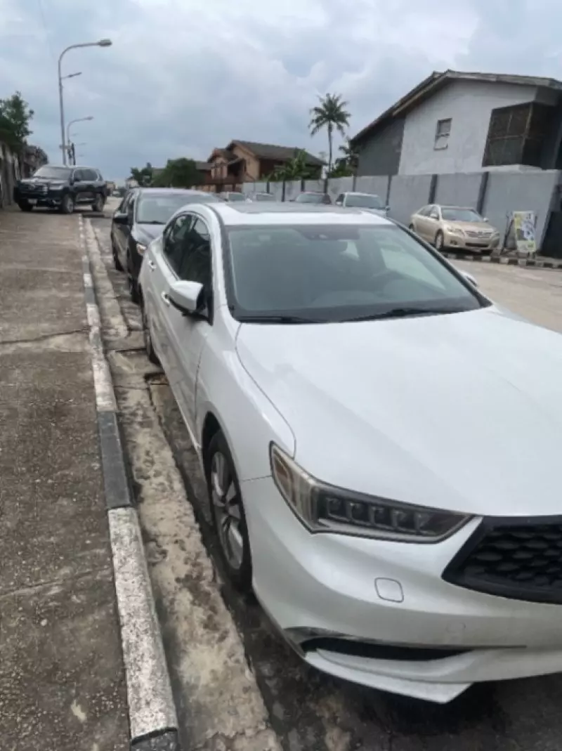 Acura TLX - 2018