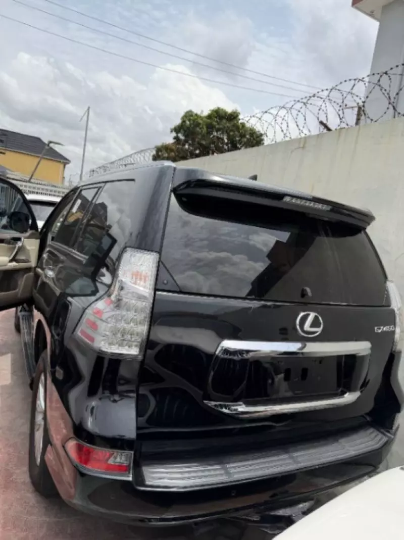 Lexus GX   - 2016