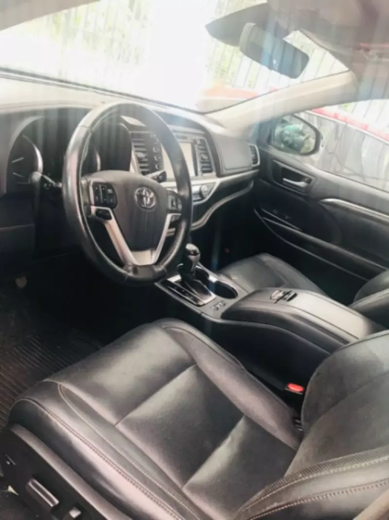 TOYOTA Highlander   - 2017
