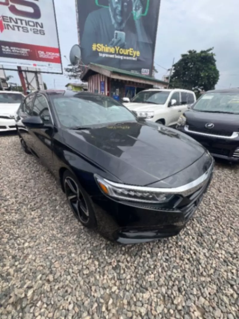 Honda Accord - 2018