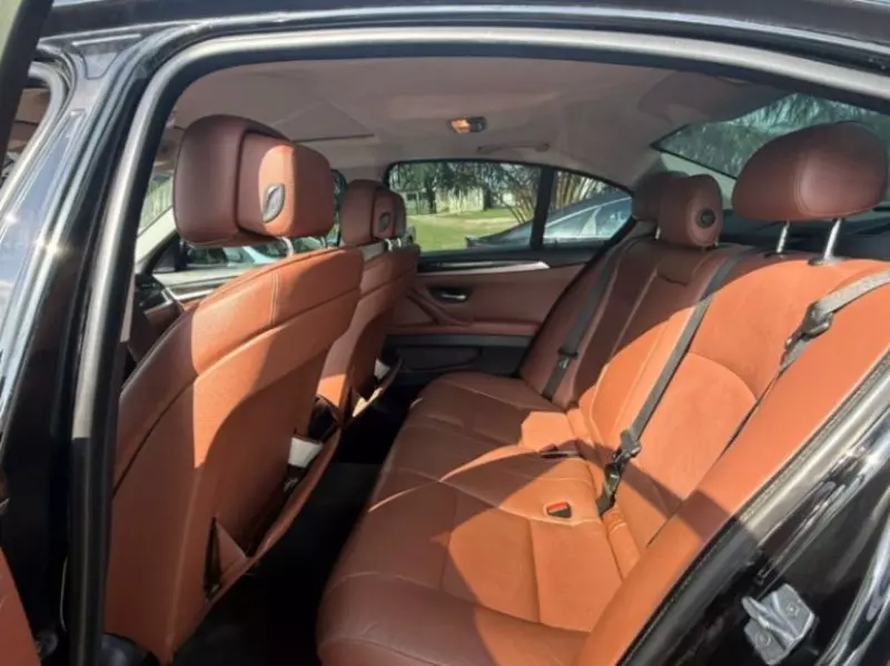 BMW 528i   - 2013