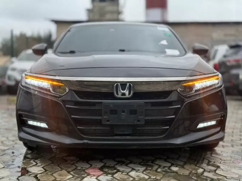 Honda Accord   - 2018