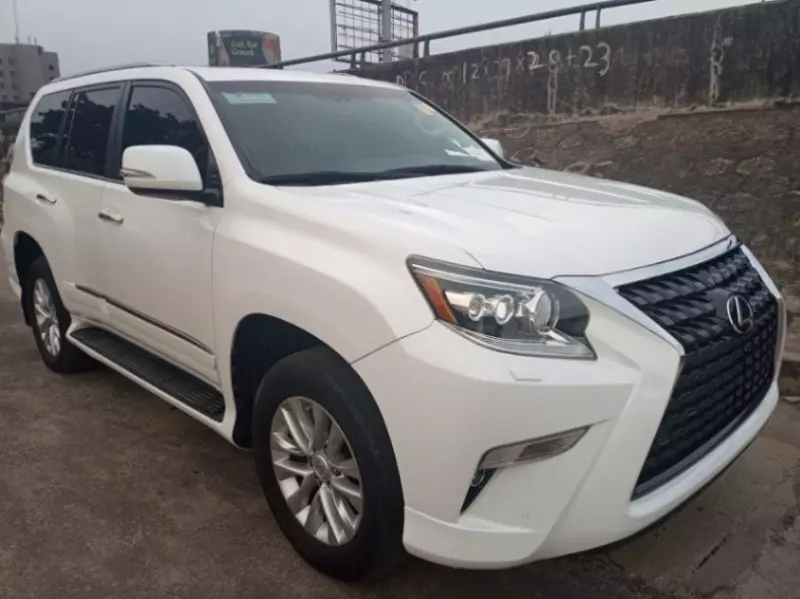 Lexus GX 460   - 2017