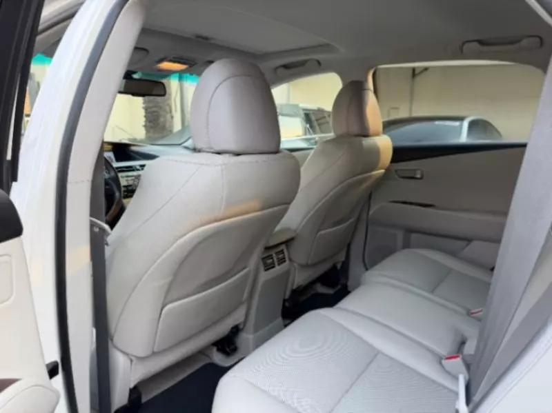 Lexus RX   - 2016