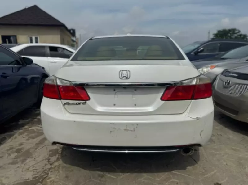Honda Accord   - 2013