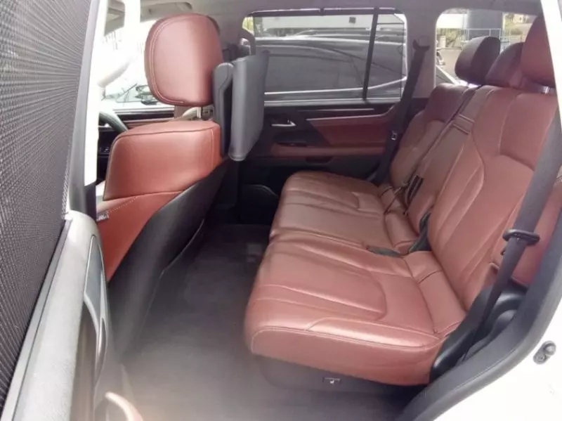 Lexus LX 570   - 2018