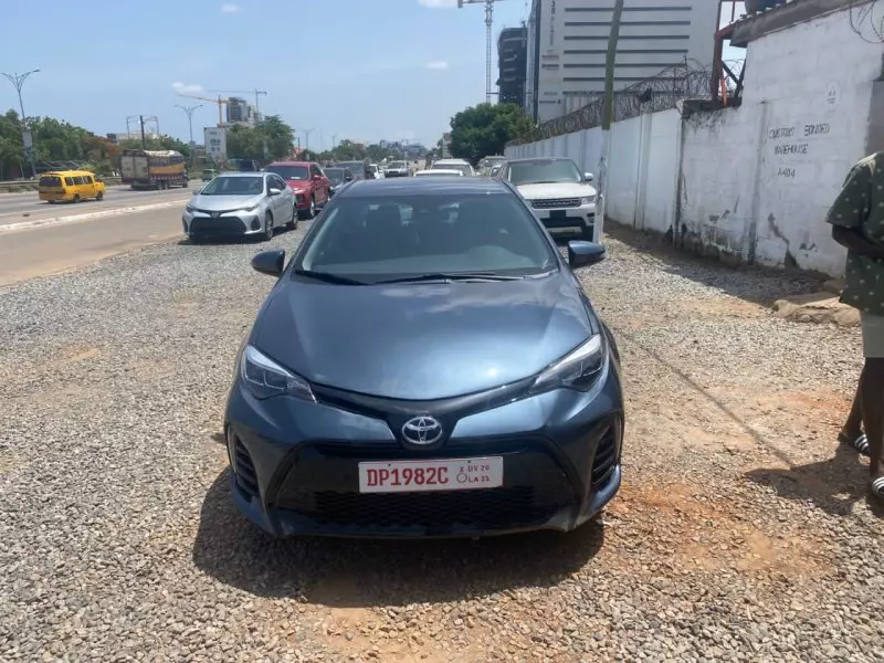 Toyota Corolla   - 2017