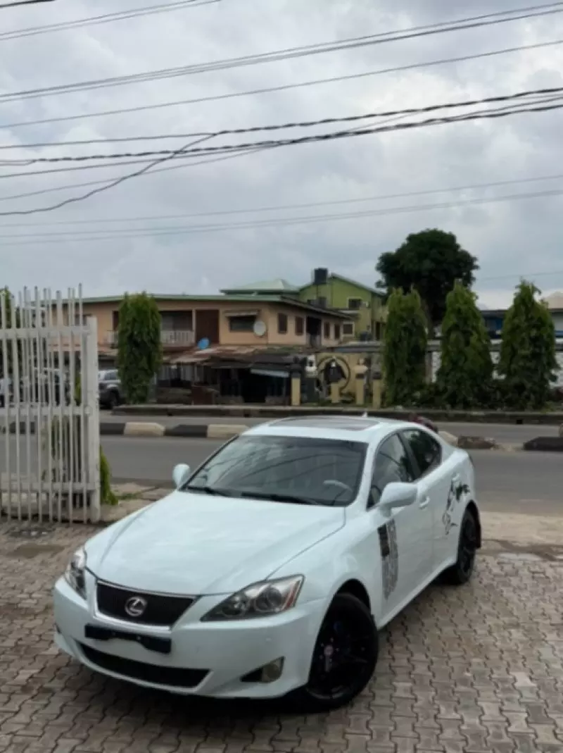 Lexus IS   - 2007
