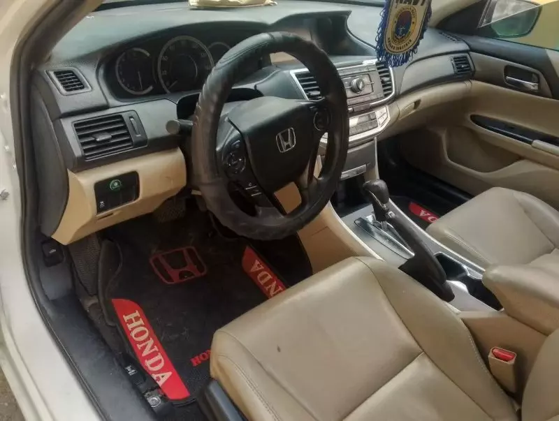 Honda Accord   - 2013