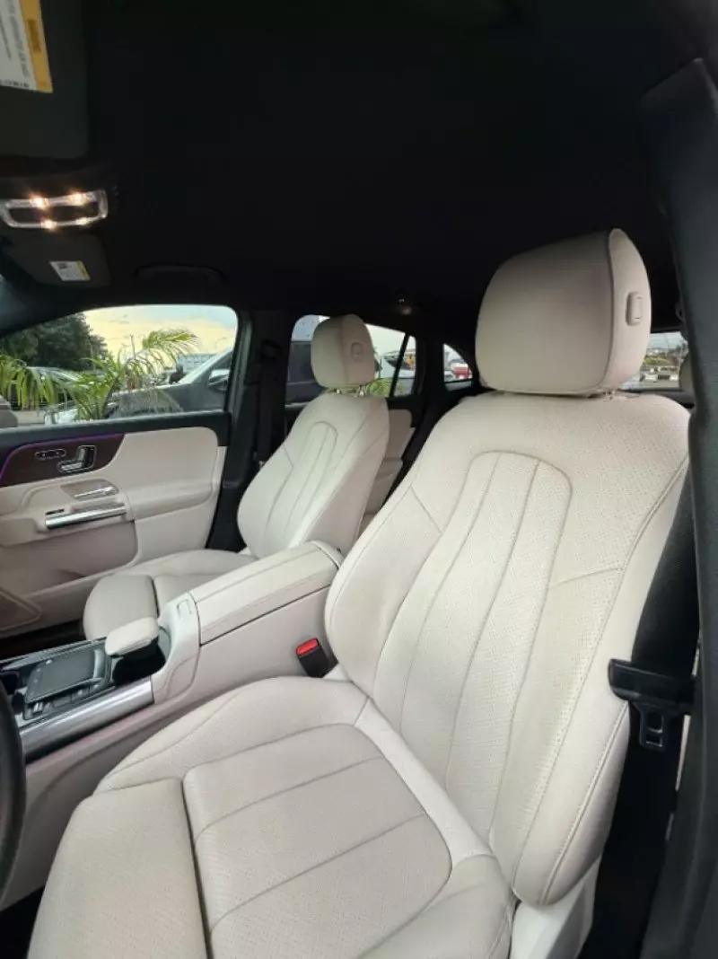 Mercedes-Benz 250   - 2021