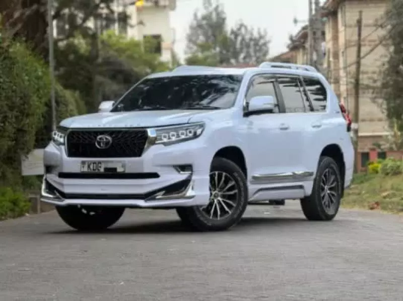 TOYOTA Landcruiser Prado   - 2015