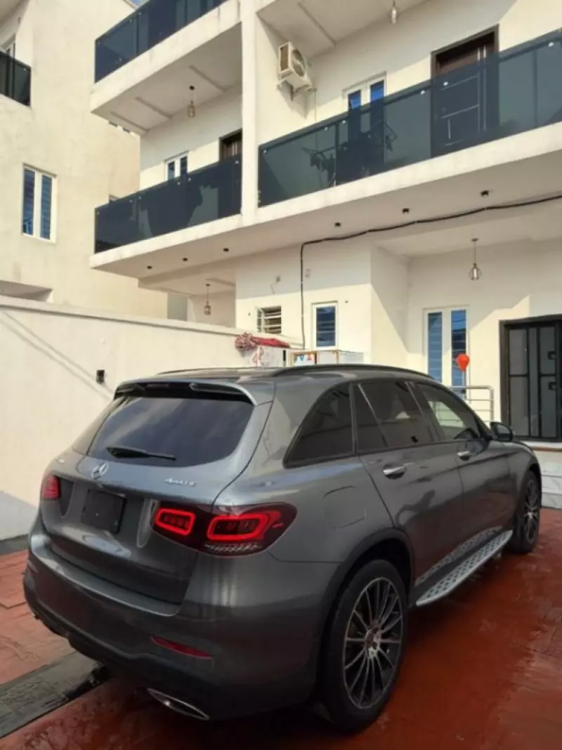 Mercedes-Benz GLC-Class   - 2016