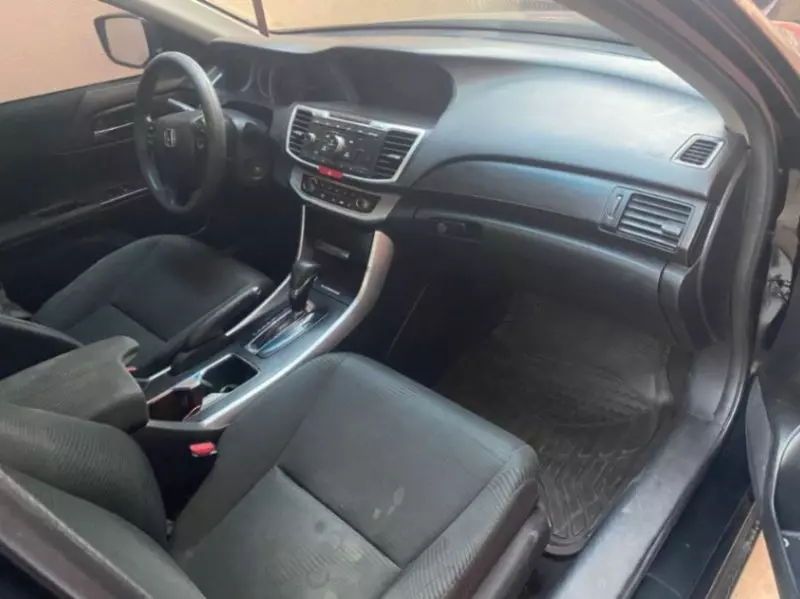 Honda Accord   - 2011