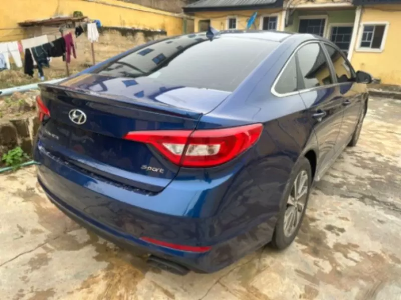Hyundai Sonata - 2016