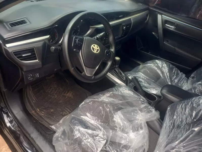 Toyota Corolla   - 2016