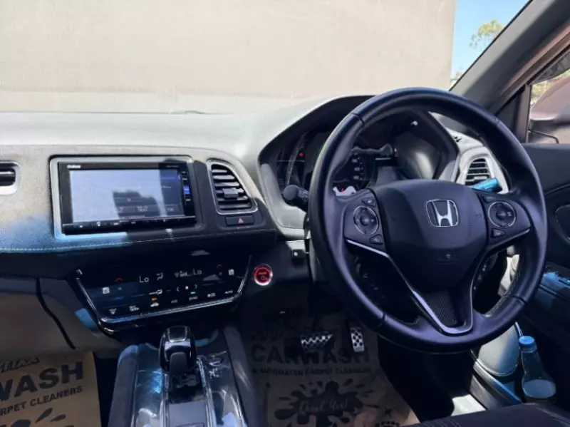 Honda Vezel Hybrid   - 2019