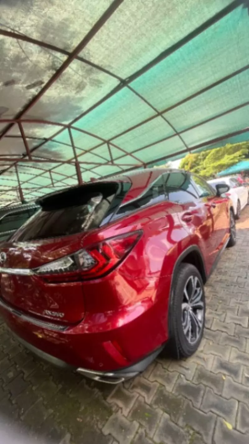 Lexus RX   - 2017