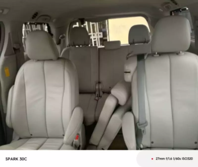 TOYOTA Sienna   - 2013