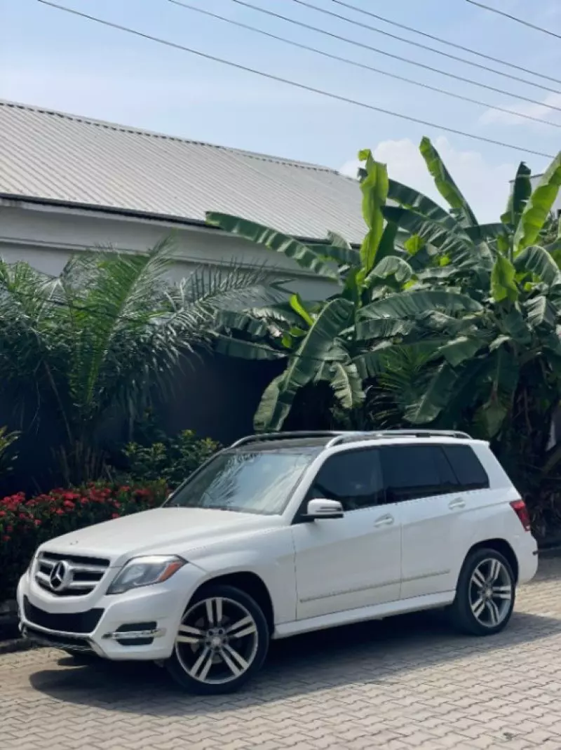 Mercedes-Benz GLK 350   - 2014