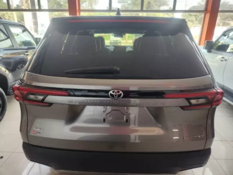 TOYOTA Grand Highlander   - 2026