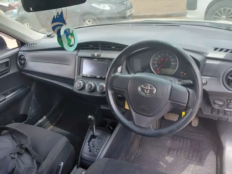 TOYOTA Axio    - 2019