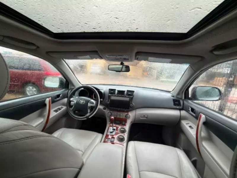 TOYOTA Highlander   - 2012