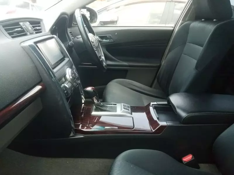 Toyota Mark X   - 2013