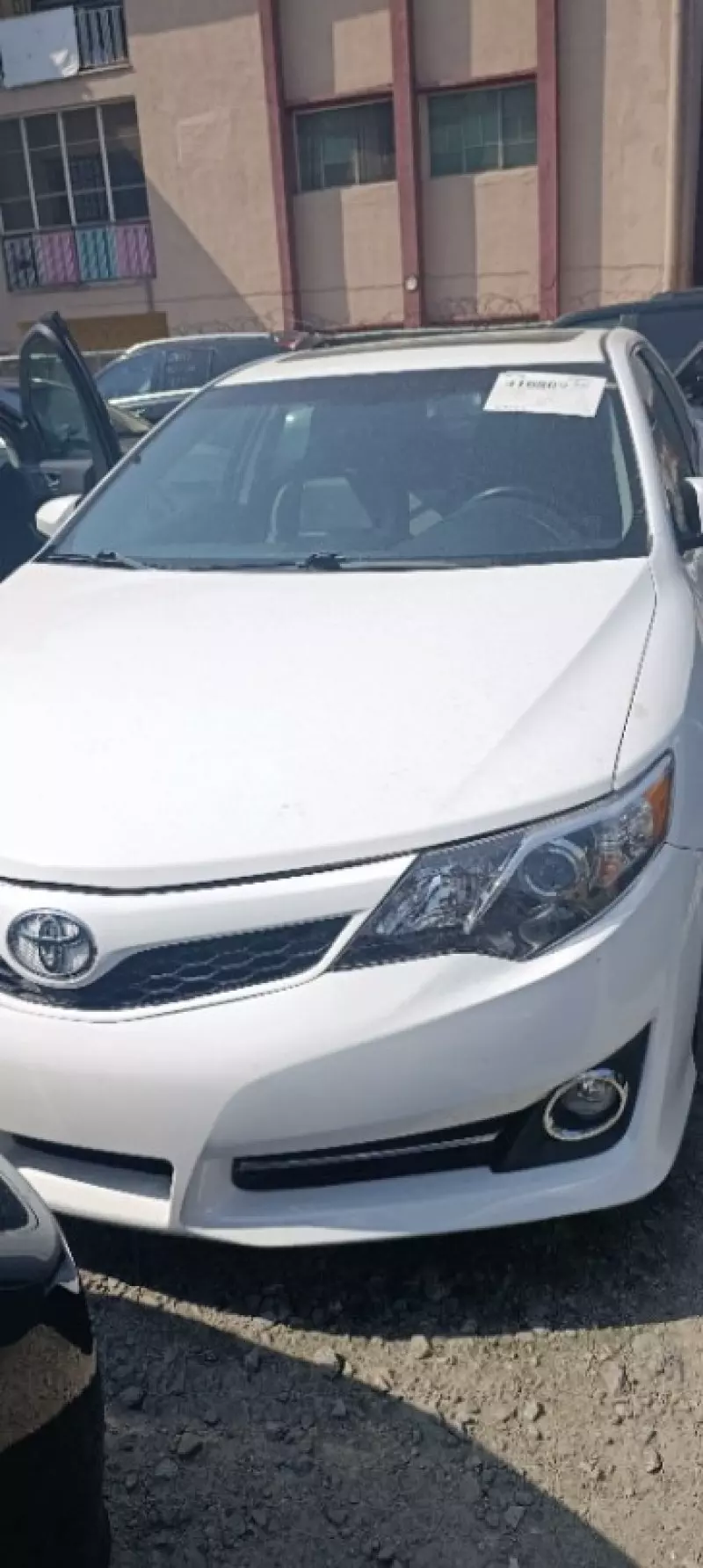 Toyota camry - 2012