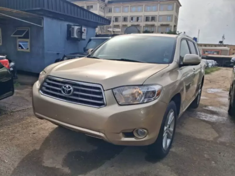 Toyota Highlander   - 2008