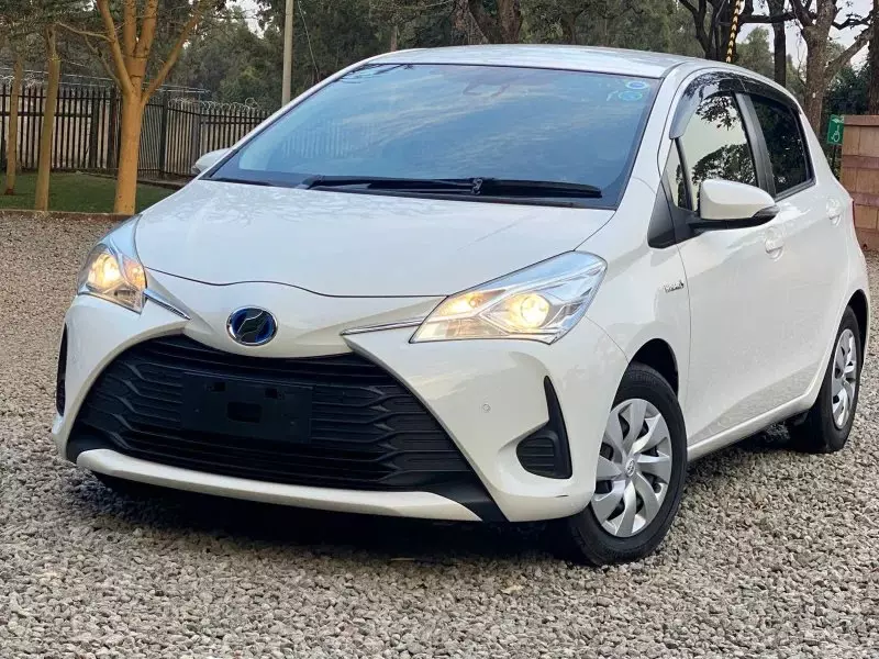 TOYOTA Vitz   - 2019