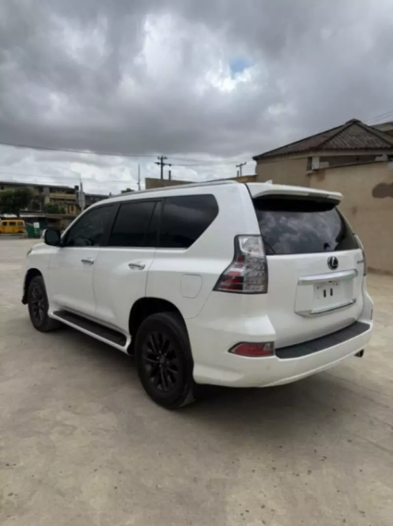 Lexus GX - 2020