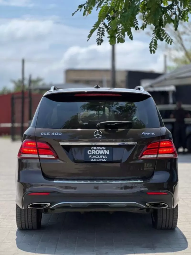 Mercedes-Benz GLE 400   - 2017